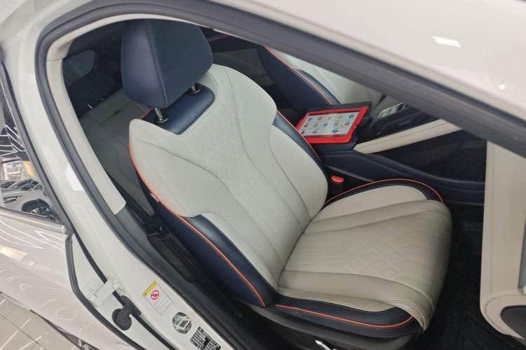 Used Wey Macchiato DHT-PHEV 2021 1.5L Master Edition Right Front Seat