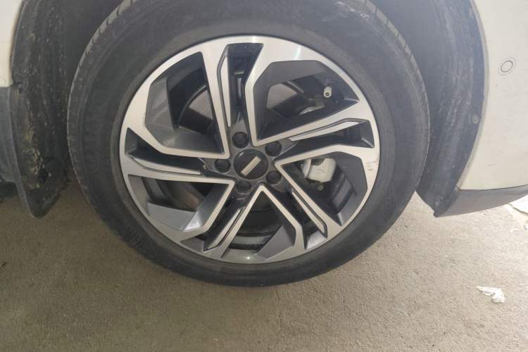 Used Wey Macchiato DHT-PHEV 2021 1.5L Master Edition Right Front Wheel Hub