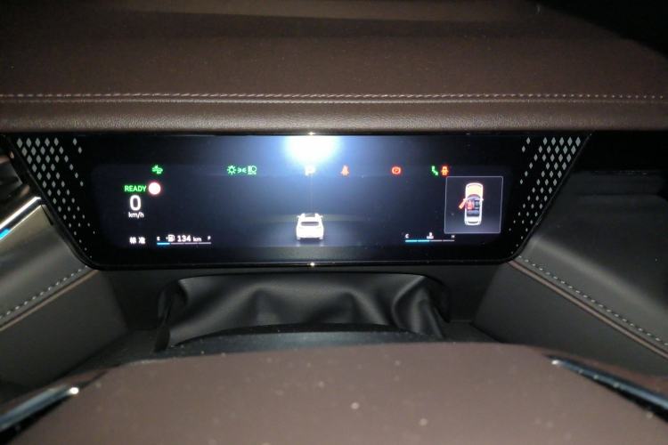 Used Wey Mocha 2021 2.0T Four-Wheel Drive Premium Edition Instrument Cluster