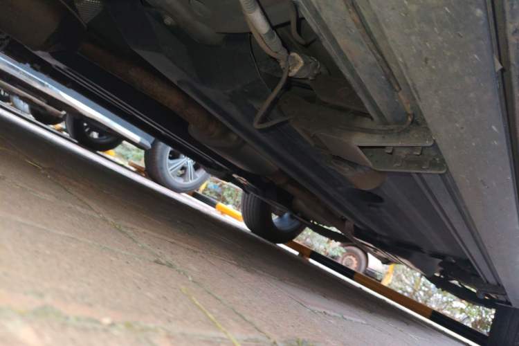 Used Wey Mocha 2021 2.0T Two-Wheel-Drive Premium Edition Chassis Front Left