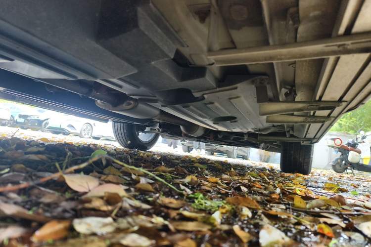 Used Wey Mocha 2021 2.0T Two-Wheel-Drive Premium Edition Chassis Rear Right