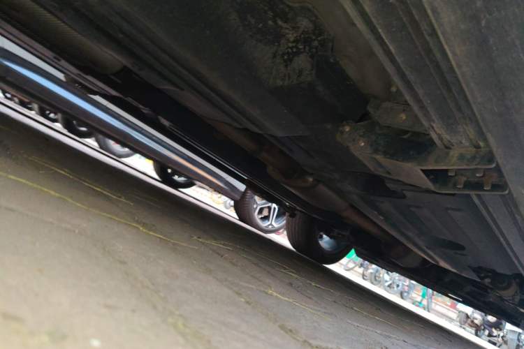Used Wey Mocha 2021 2.0T Two-Wheel-Drive Premium Edition Chassis Rear Right