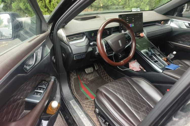Used Wey Mocha 2021 2.0T Four-Wheel Drive Premium Edition Driver Seat