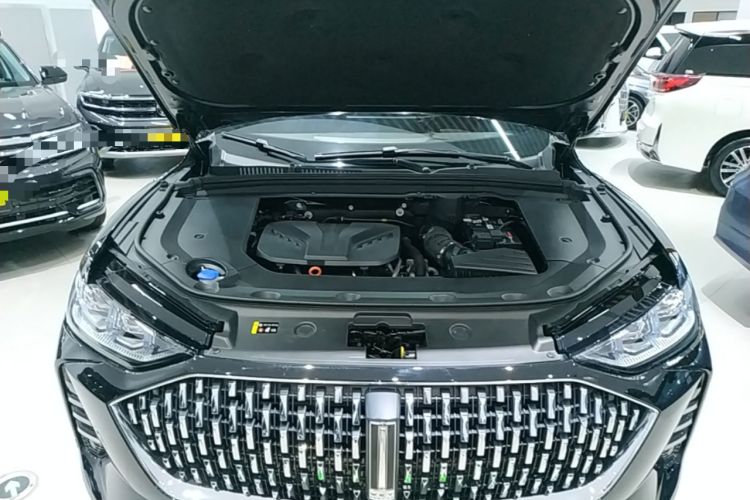 Used Wey Mocha 2021 2.0T Four-Wheel Drive Premium Edition Engine Bay