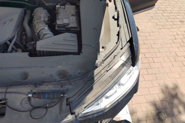 Used Wey Mocha 2021 2.0T Two-Wheel-Drive Premium Edition Engine Bay Left