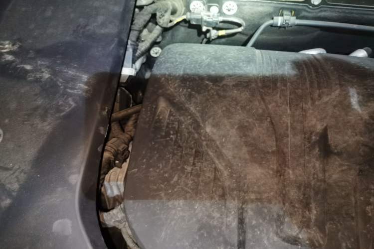 Used Wey Mocha 2021 2.0T Two-Wheel-Drive Premium Edition Engine Bay Right