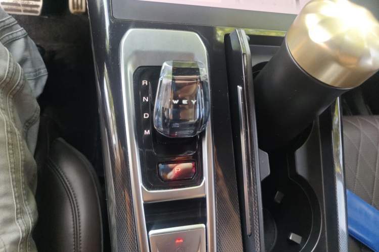Used Wey Mocha 2021 2.0T Four-Wheel Drive Premium Edition Gear Lever