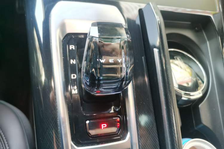 Used Wey Mocha 2021 2.0T Two-Wheel-Drive Premium Edition Gear Lever