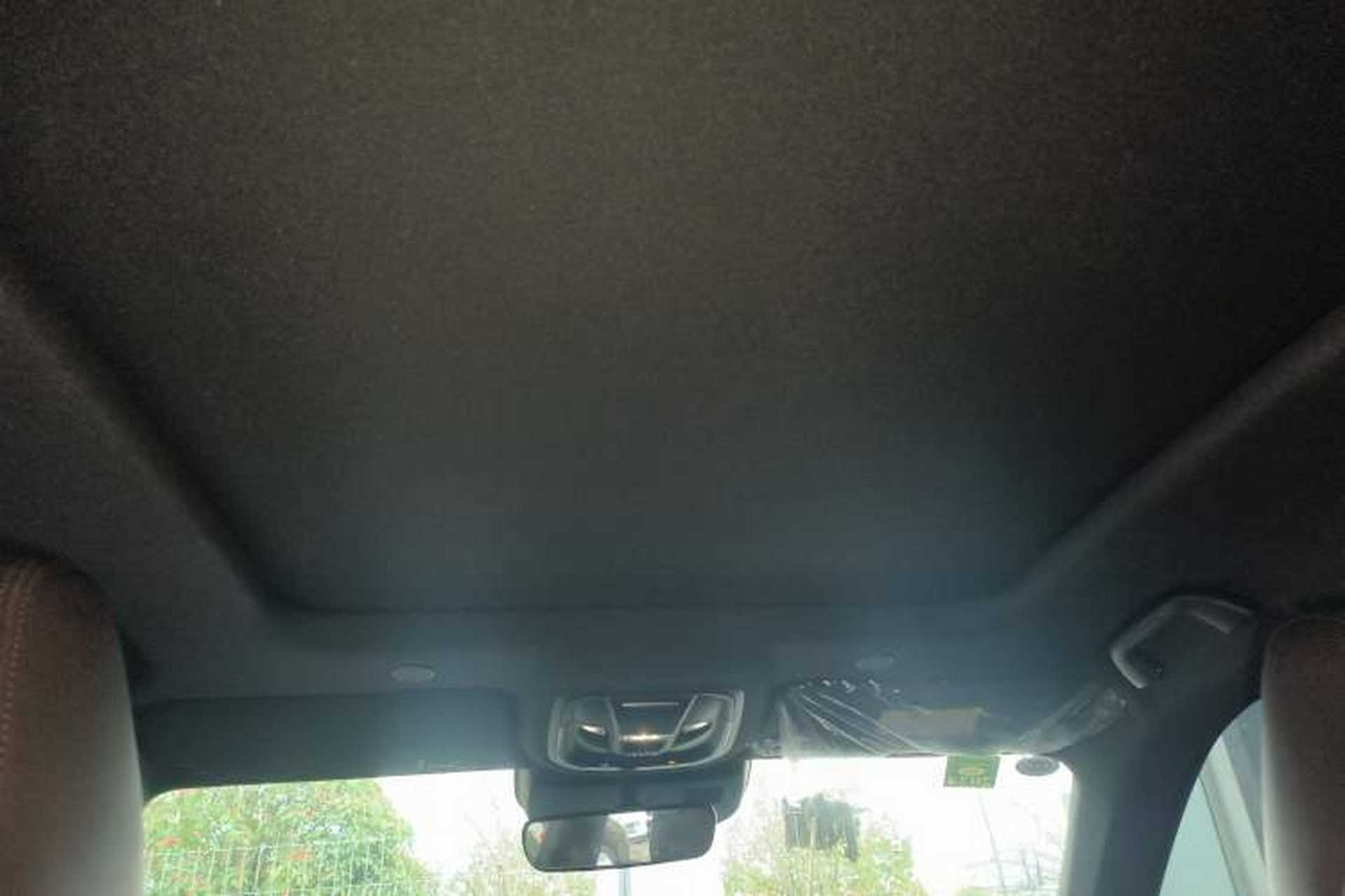 Used Wey Mocha 2021 2.0T Two-Wheel-Drive Ultra-Strong Version Headliner