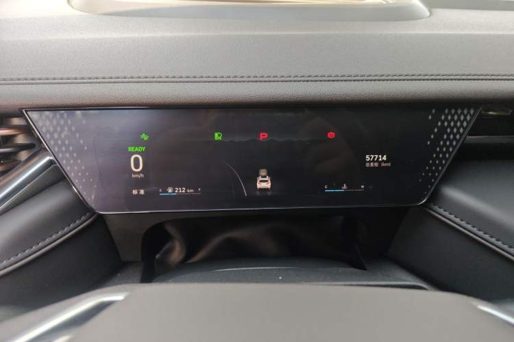 Used Wey Mocha 2021 2.0T Four-Wheel Drive Premium Edition Instrument Cluster