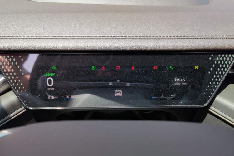 Used Wey Mocha 2021 2.0T Four-Wheel Drive Premium Edition Instrument Cluster