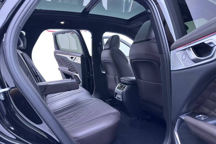 Used Wey Mocha 2021 2.0T Two-Wheel-Drive Premium Edition Interior 11