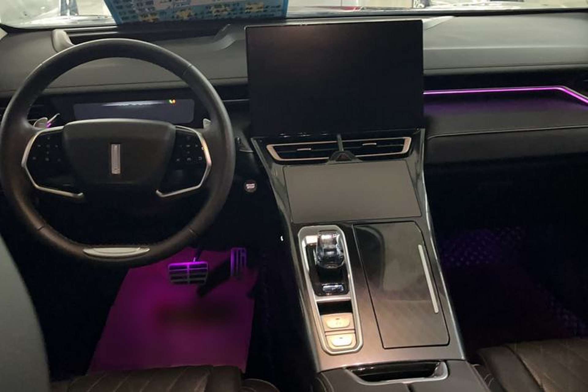 Used Wey Mocha 2021 2.0T Two-Wheel-Drive Premium Edition Interior 3