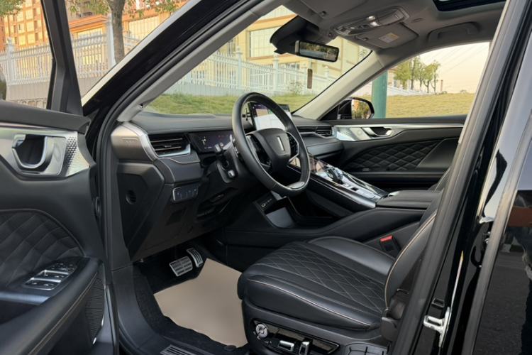 Used Wey Mocha 2021 2.0T Two-Wheel-Drive Premium Edition Interior 5
