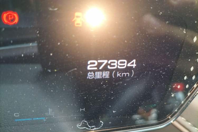 Used Wey Mocha 2021 2.0T Two-Wheel-Drive Ultra-Strong Version Odometer Close Up