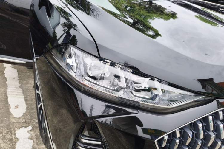 Used Wey Mocha 2021 2.0T Two-Wheel-Drive Ultra-Strong Version Right Front Headlight