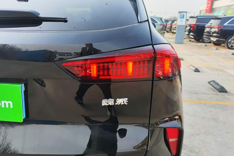 Used Wey Mocha 2021 2.0T Four-Wheel Drive Premium Edition Right Rear Taillight
