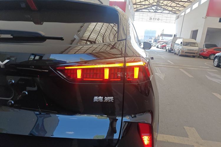 Used Wey Mocha 2021 2.0T Four-Wheel Drive Premium Edition Right Rear Taillight