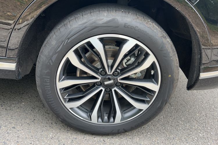Used Wey Mocha 2021 2.0T Two-Wheel-Drive Premium Edition Right Rear Wheel Hub