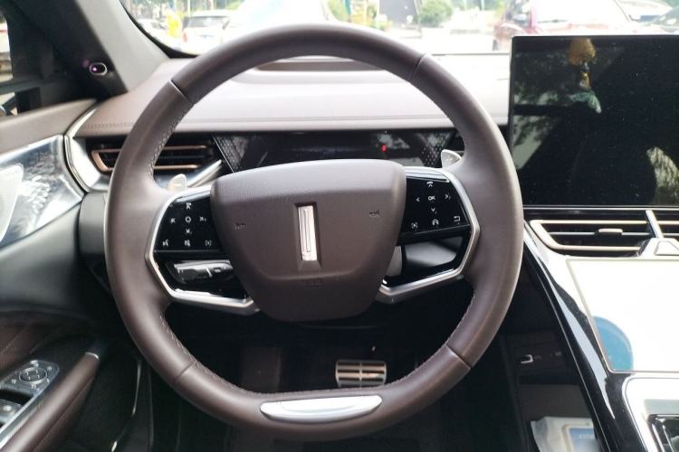 Used Wey Mocha 2021 2.0T Two-Wheel-Drive Ultra-Strong Version Steering Wheel