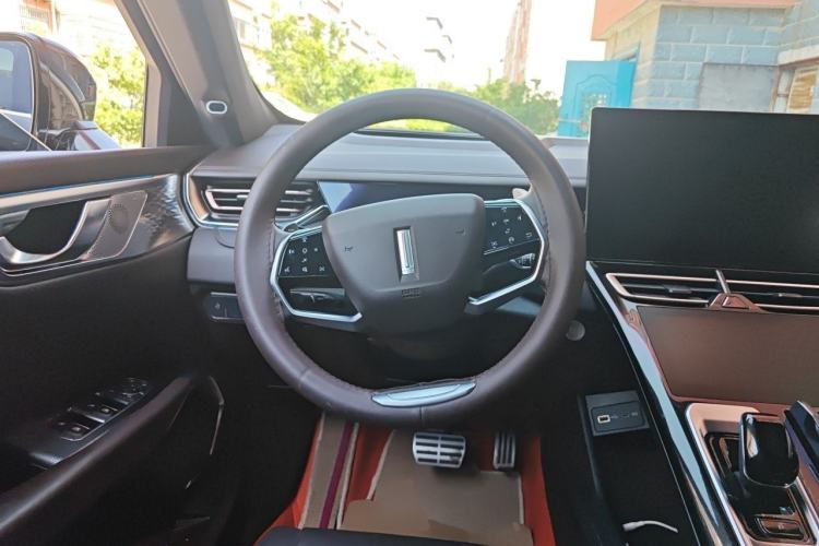 Used Wey Mocha 2021 2.0T Two-Wheel-Drive Ultra-Strong Version Steering Wheel