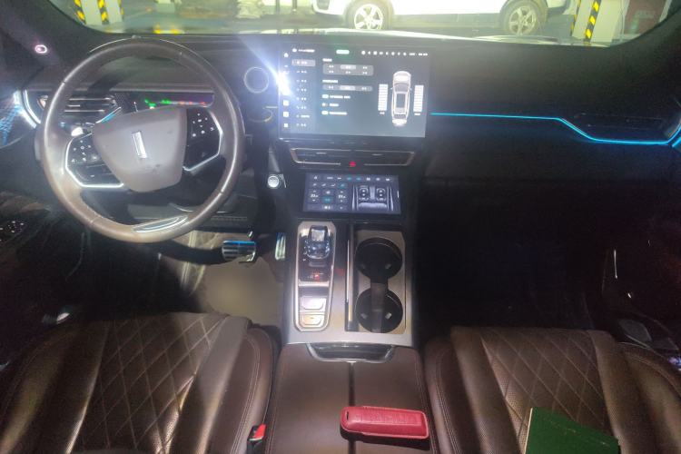 Used Wey Mocha 2021 2.0T Four-Wheel Drive Premium Edition Center Console