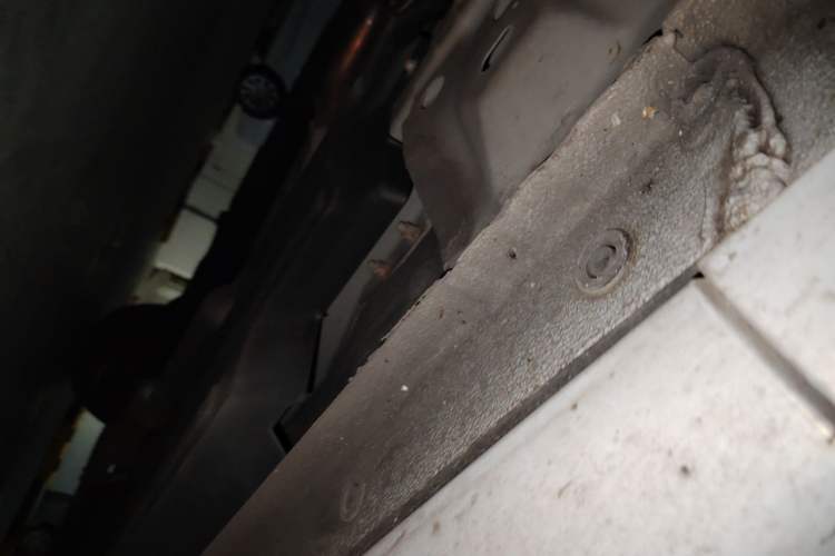 Used Wey Mocha 2021 2.0T Four-Wheel Drive Premium Edition Chassis Front Left