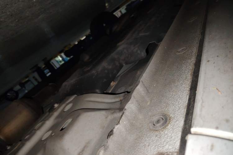 Used Wey Mocha 2021 2.0T Four-Wheel Drive Premium Edition Chassis Front Right