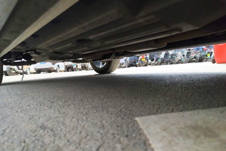 Used Wey Mocha 2021 2.0T Two-Wheel-Drive Premium Edition Chassis Front Right
