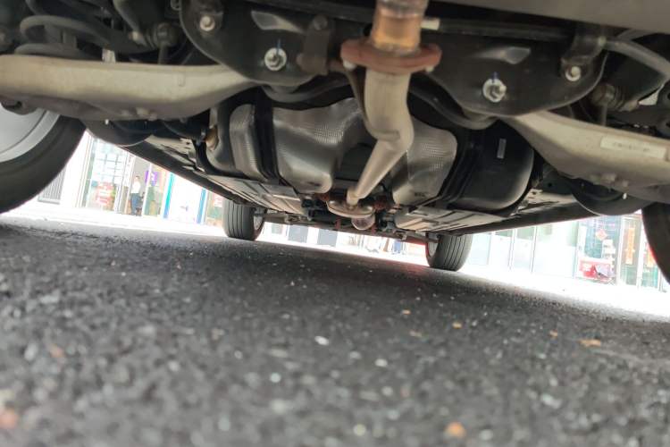 Used Wey Mocha 2021 2.0T Two-Wheel-Drive Ultra-Strong Version Chassis Rear