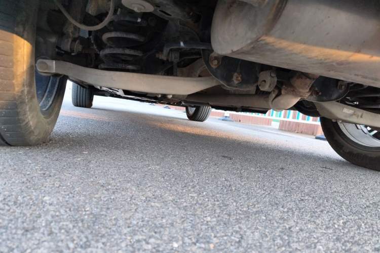 Used Wey Mocha 2021 2.0T Two-Wheel-Drive Premium Edition Chassis Rear Left