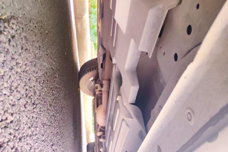 Used Wey Mocha 2021 2.0T Four-Wheel Drive Premium Edition Chassis Rear Right