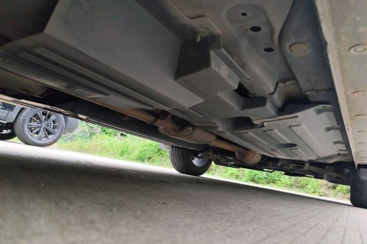 Used Wey Mocha 2021 2.0T Two-Wheel-Drive Premium Edition Chassis Rear Right