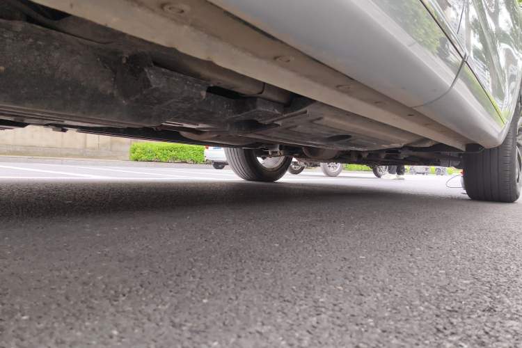 Used Wey Mocha 2021 2.0T Two-Wheel-Drive Premium Edition Chassis Rear Right