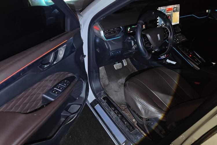 Used Wey Mocha 2021 2.0T Four-Wheel Drive Premium Edition Driver Seat