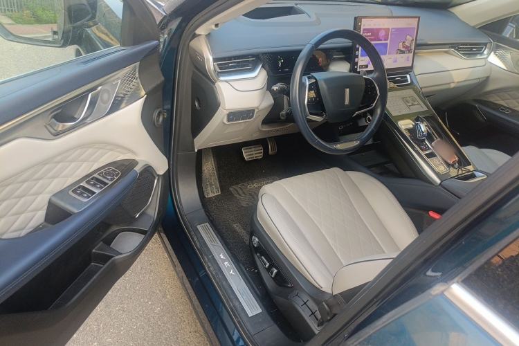 Used Wey Mocha 2021 2.0T Four-Wheel Drive Premium Edition Driver Seat