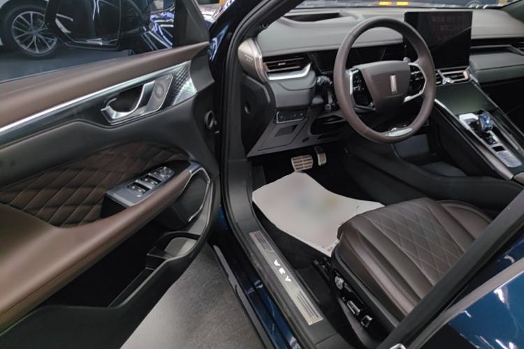 Used Wey Mocha 2021 2.0T Two-Wheel-Drive Premium Edition Driver Seat