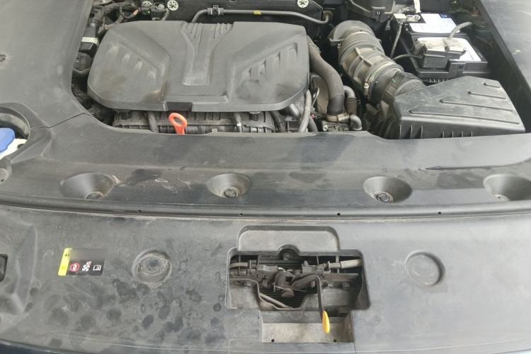 Used Wey Mocha 2021 2.0T Two-Wheel-Drive Premium Edition Engine Bay
