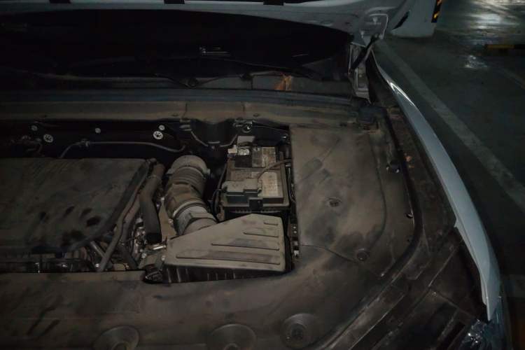 Used Wey Mocha 2021 2.0T Four-Wheel Drive Premium Edition Engine Bay Left