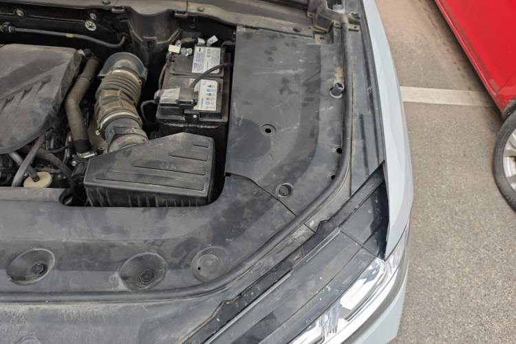 Used Wey Mocha 2021 2.0T Two-Wheel-Drive Ultra-Strong Version Engine Bay Left