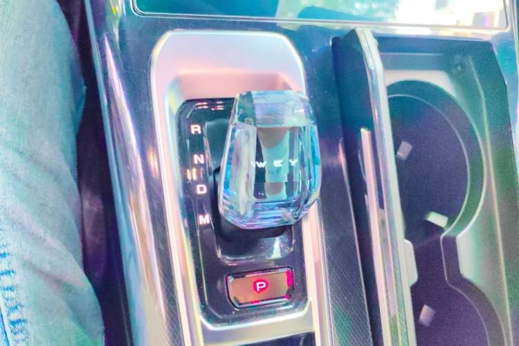 Used Wey Mocha 2021 2.0T Four-Wheel Drive Premium Edition Gear Lever