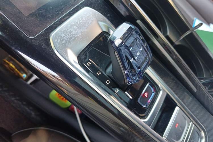 Used Wey Mocha 2021 2.0T Two-Wheel-Drive Premium Edition Gear Lever