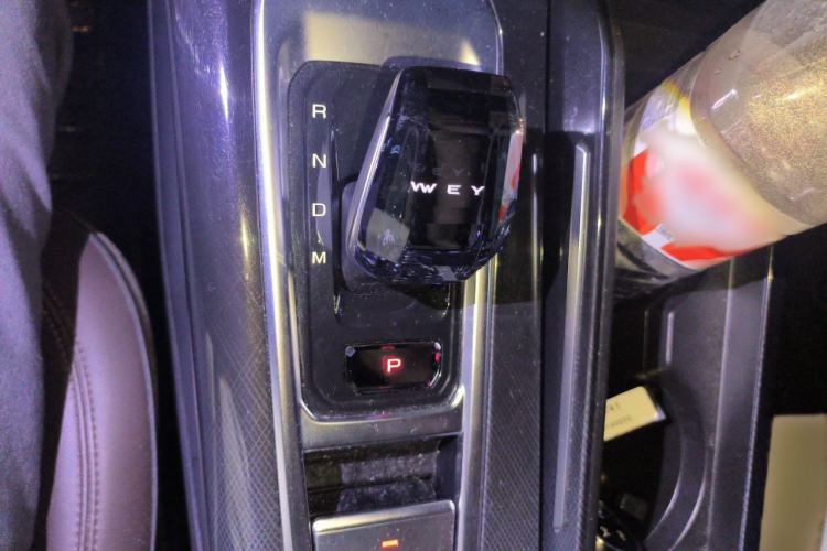 Used Wey Mocha 2021 2.0T Two-Wheel-Drive Premium Edition Gear Lever
