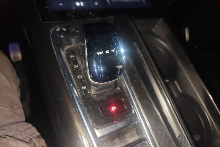 Used Wey Mocha 2021 2.0T Two-Wheel-Drive Premium Edition Gear Lever