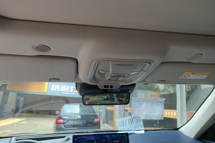 Used Wey Mocha 2021 2.0T Four-Wheel Drive Premium Edition Headliner
