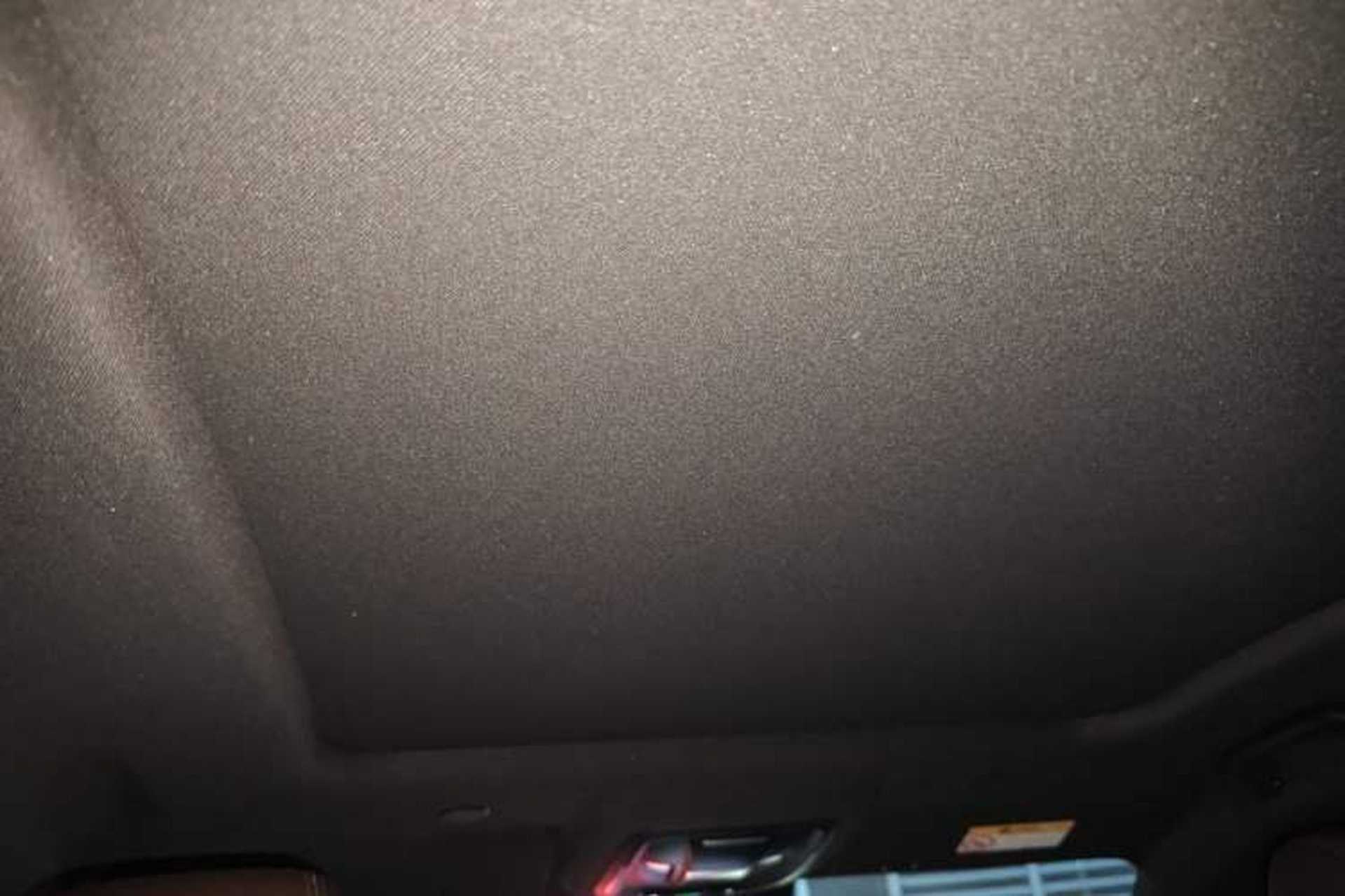 Used Wey Mocha 2021 2.0T Two-Wheel-Drive Premium Edition Headliner