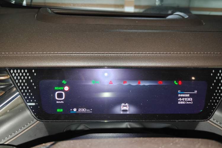 Used Wey Mocha 2021 2.0T Two-Wheel Drive Special Edition Instrument Cluster