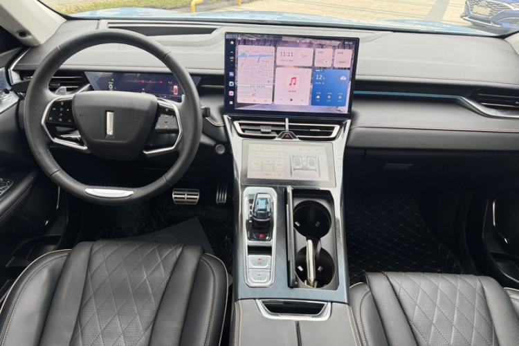 Used Wey Mocha 2021 2.0T Two-Wheel-Drive Premium Edition Interior 1