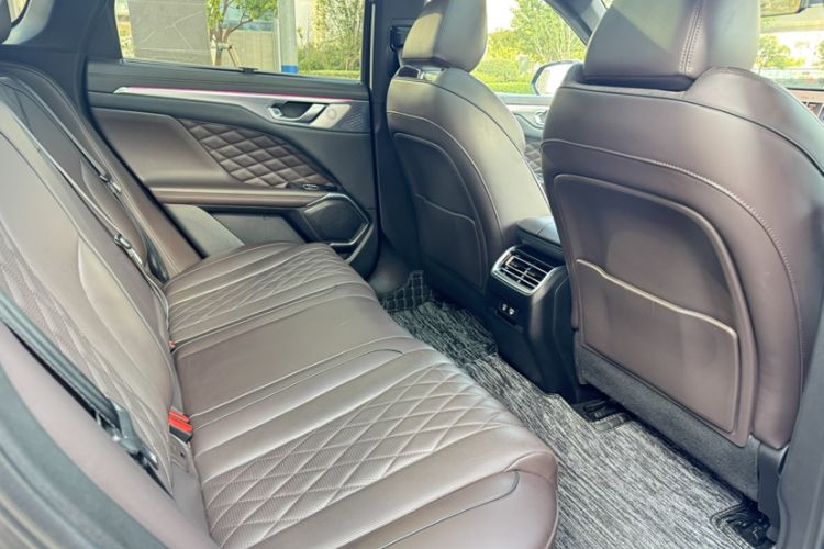 Used Wey Mocha 2021 2.0T Four-Wheel Drive Premium Edition Interior 5