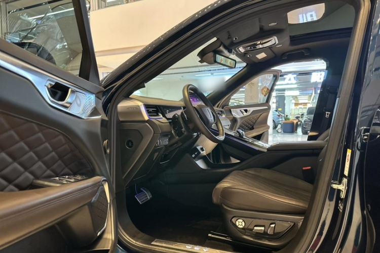 Used Wey Mocha 2021 2.0T Two-Wheel-Drive Premium Edition Interior 6